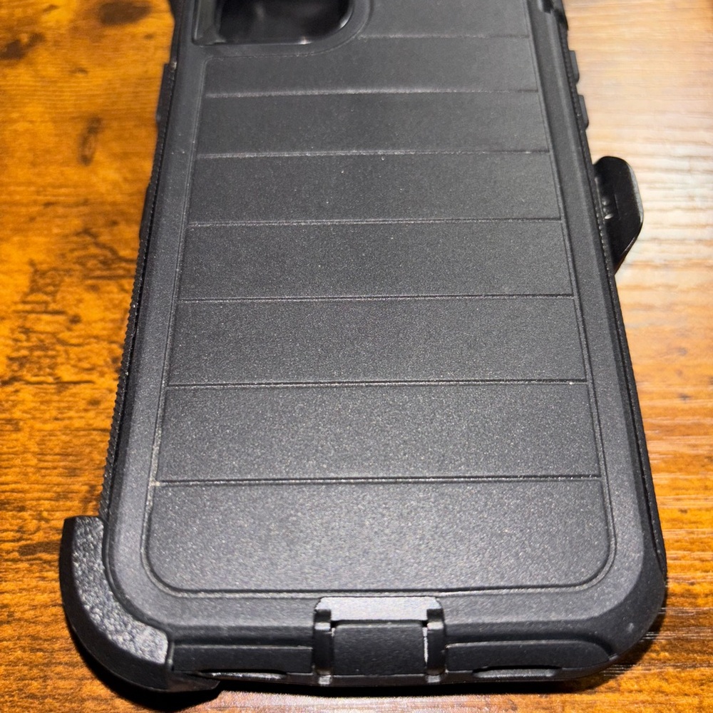 Black Rugged iPhone 11 Case - Picture 10 of 11